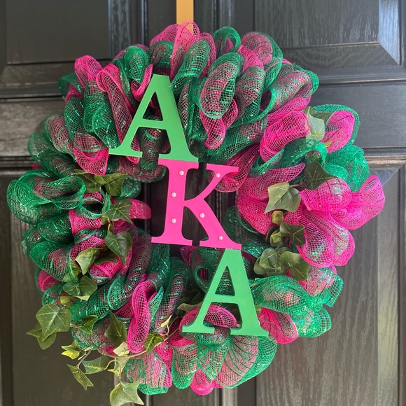 Custom made AKA sorority wreath - Picture 6 of 6